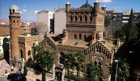 Palacio Laredo. Centro Internacional de Estudios Históricos Cisneros