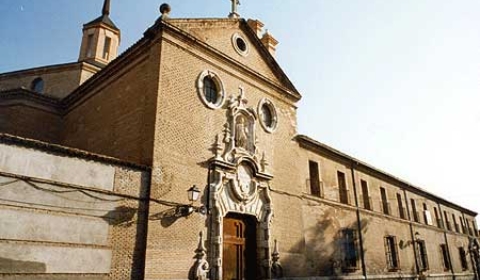 Colegio de San Basilio El Magno. Extensión Cultural y Universitaria