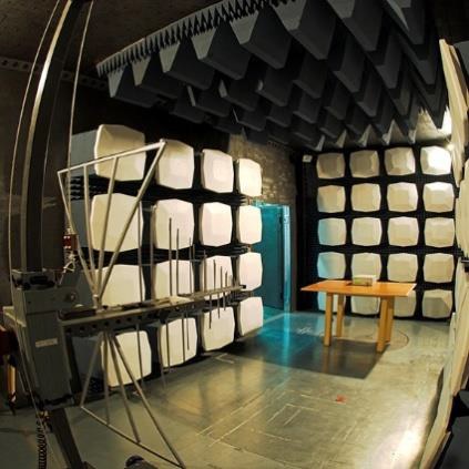Centro de Alta Tecnología y Homologación (CATECHOM) de la UAH